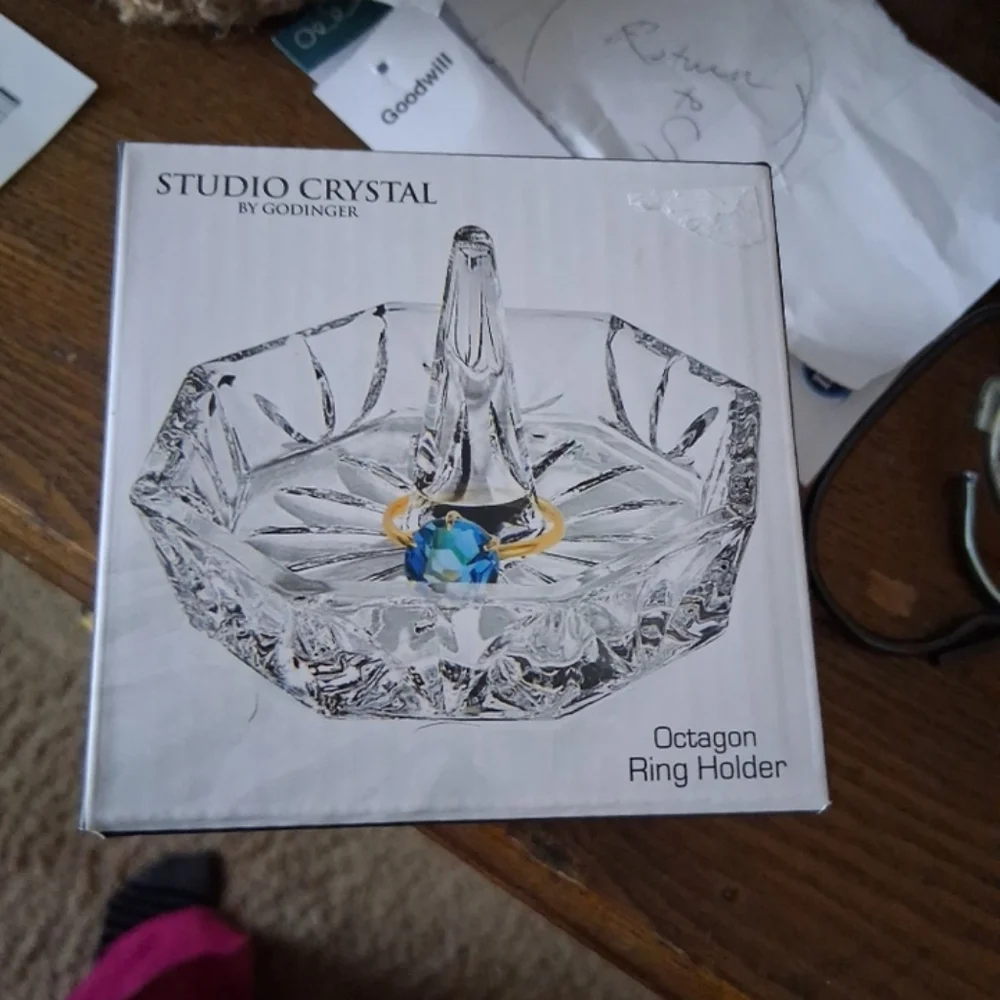 NEW Studio Crystal Ring Holder Stand NIB